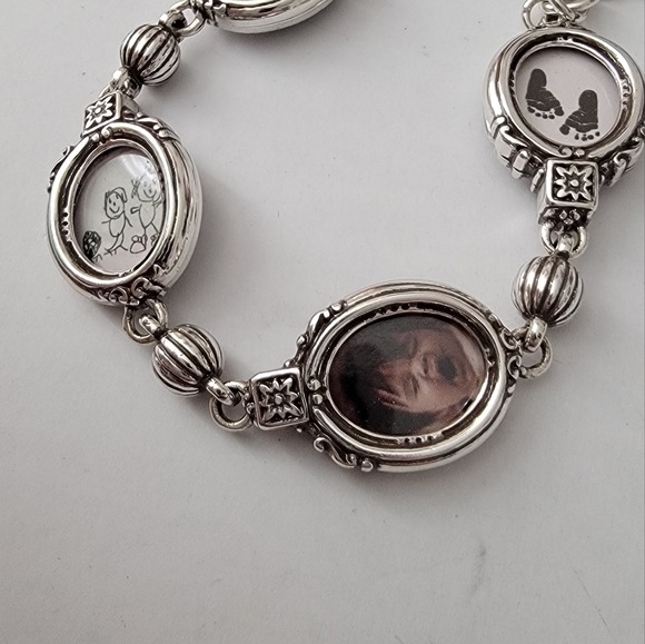 Brighton Memory Lane Photo Bracelet - Picture 6 of 8